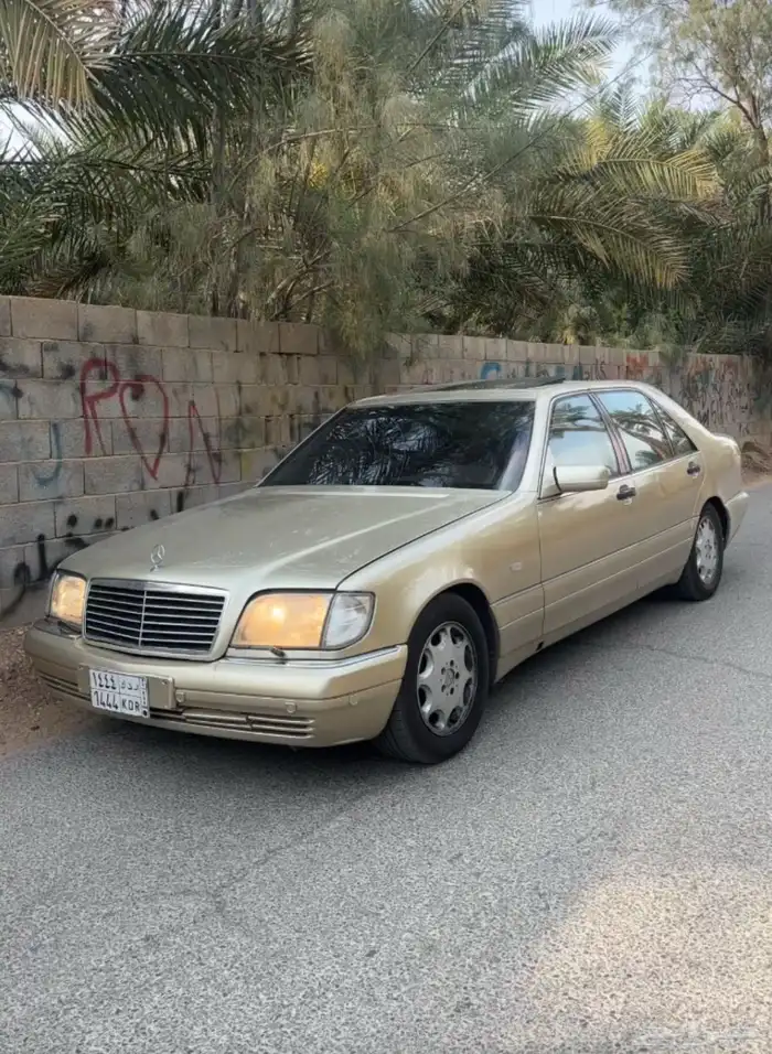 لبيع مرسيدس الموديل 1998 المكينه فيه تكايات 2