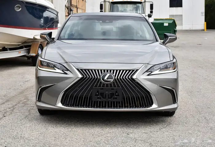 لكزس ES 350 موديل 2020 1