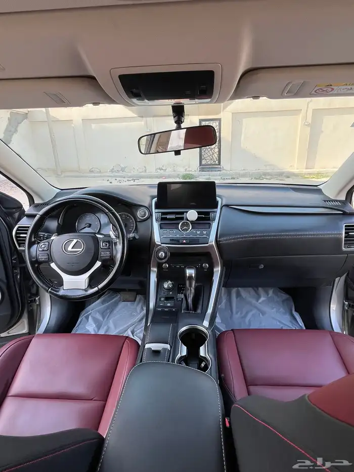لكزس NX 2020 300 سعودي وارد عبد اللطيف جميل 7
