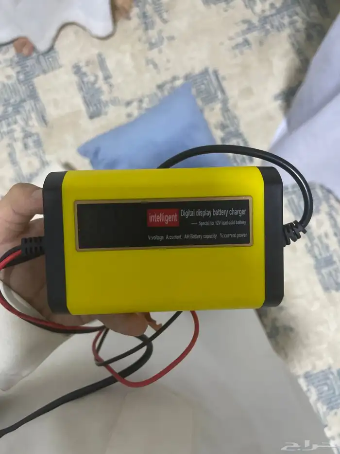 بطارية شحن بطارية سياره وبخاخ لبنشر الكفر ينفخه 0