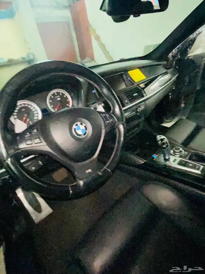 للبيع BMW X6 M 2011  فل كامل   8 سلندر 20