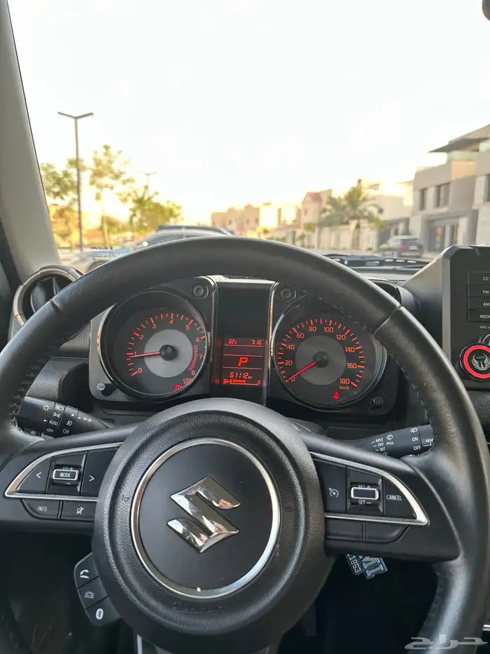 سوزوكي جمني باب واحد 2022 10