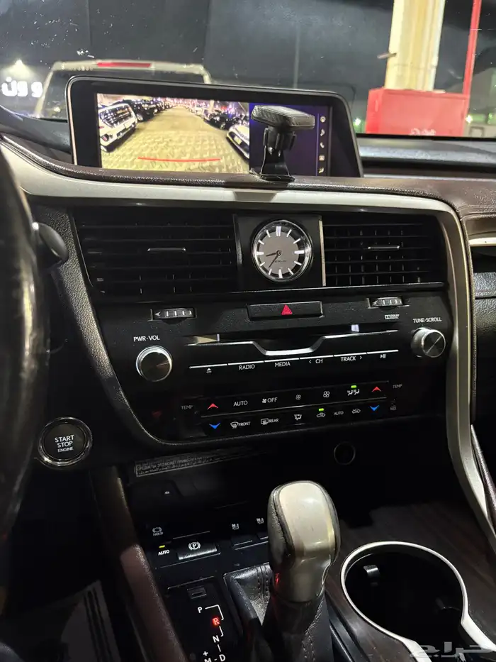 لكزس RX350 2016 16