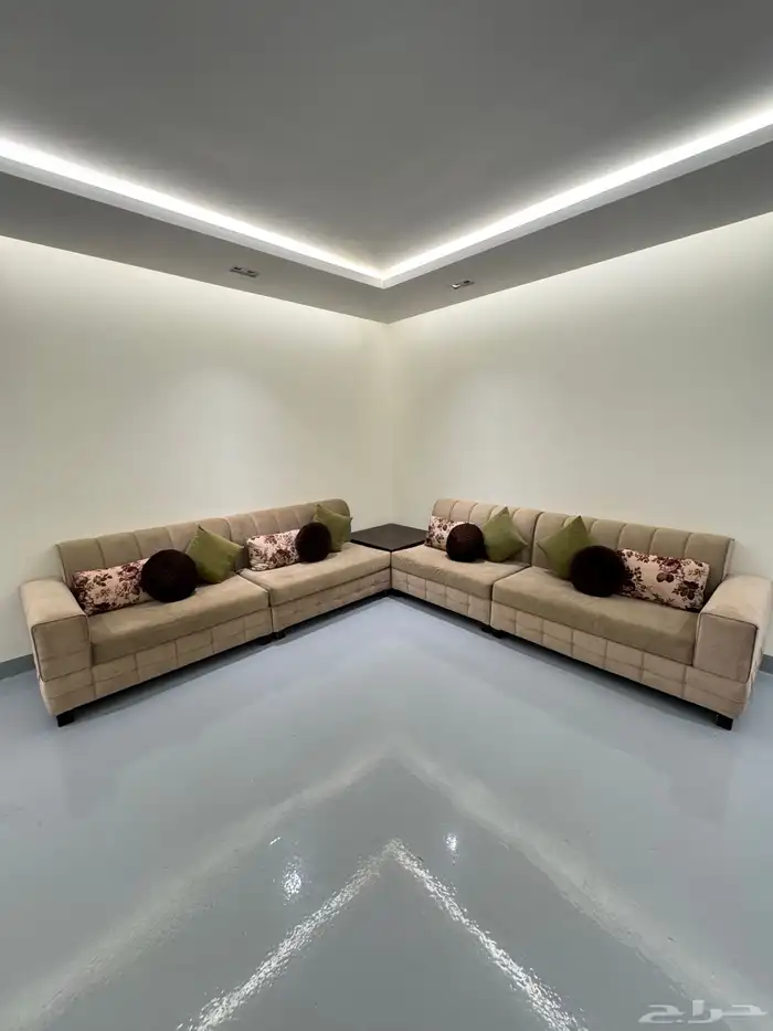 كنب حرف L 1