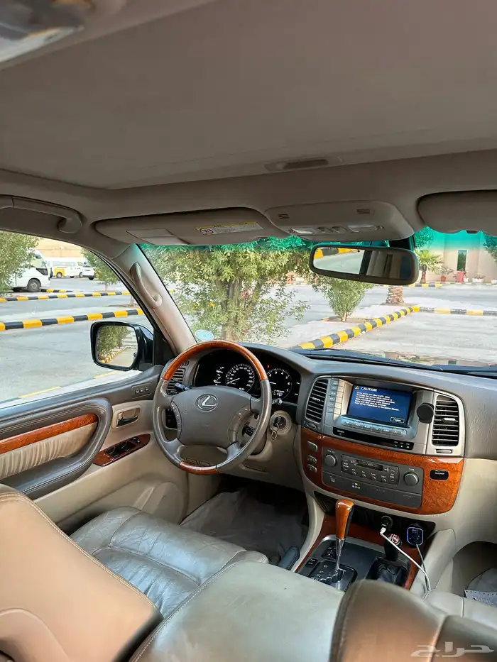جيب لكزس LX470 13
