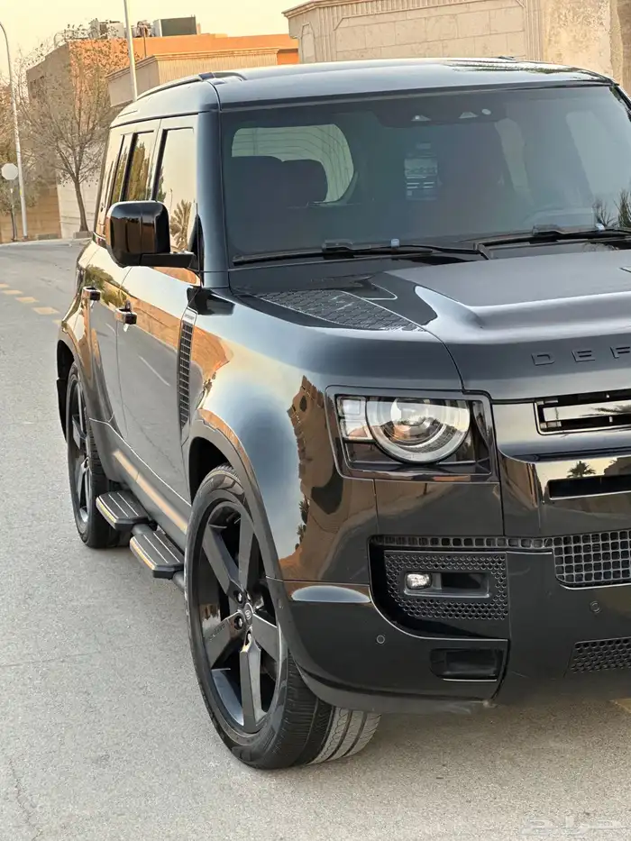 ديفندر 2023 فل كامل HSE بحاله الوكاله 6 سلندر 55