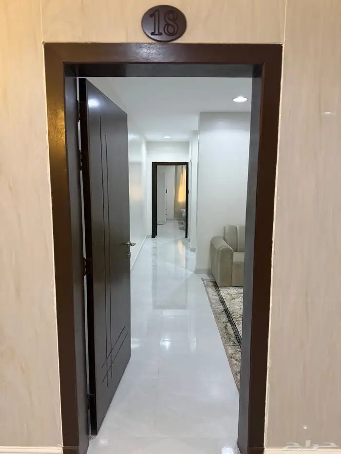 شقق خاصة بالعوائل مؤثثة جديدة 13