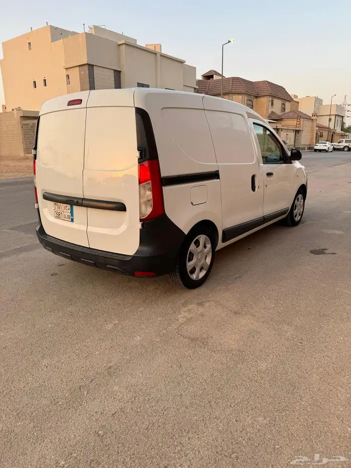 رينو دوكر 2018 نظيف 1