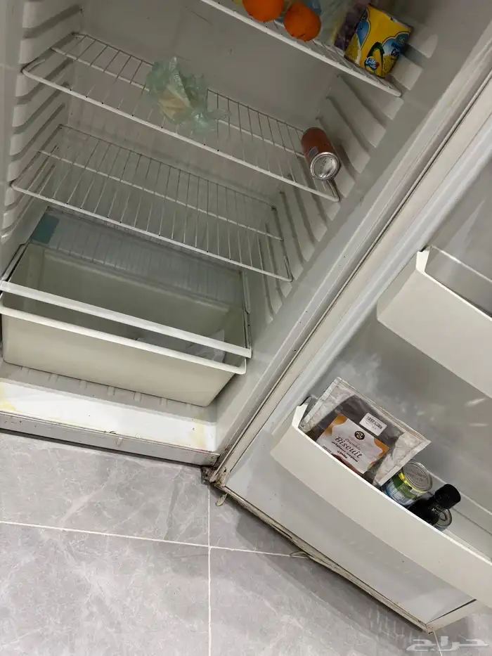 ثلاجه نوع فالكون نظيفه جدا 5