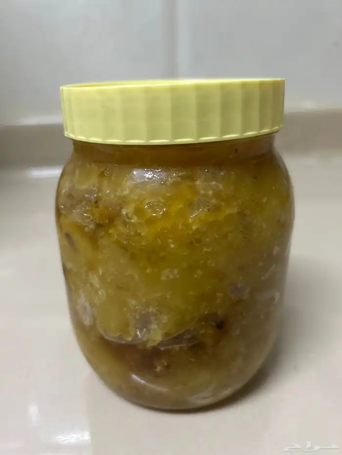 عسل اصلي بشمع 0