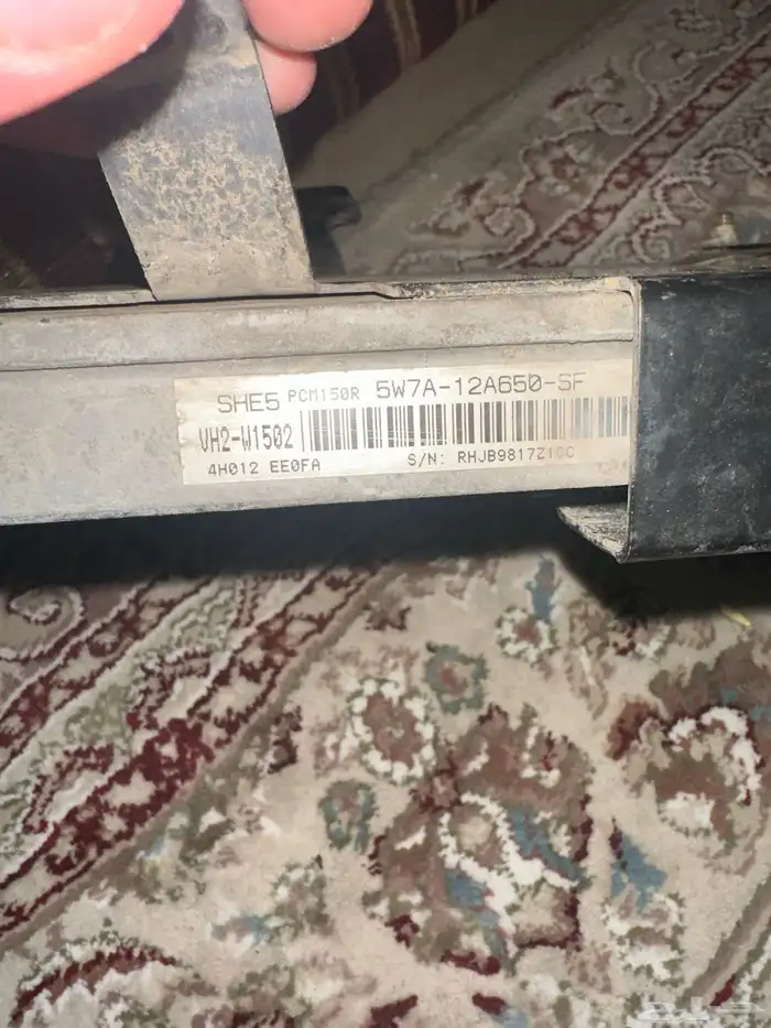 كبيوتر فورد ماركيز 2005 1