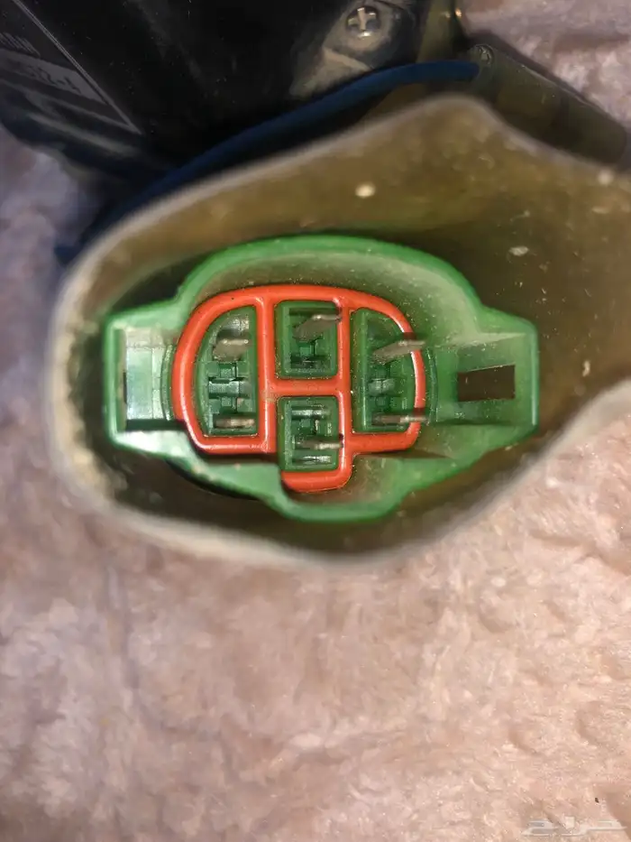 قطع لاندكروزر قديم 2F-3F وشاص وربع 78 - 89 8