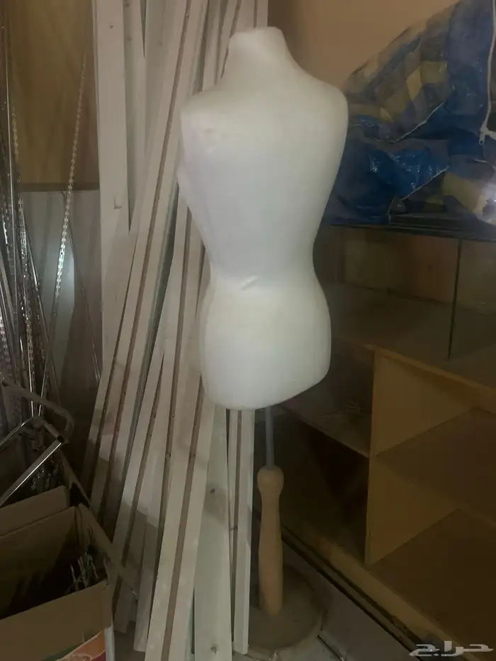 أثاث محل ملابس الأثاث اخو الجديد 3