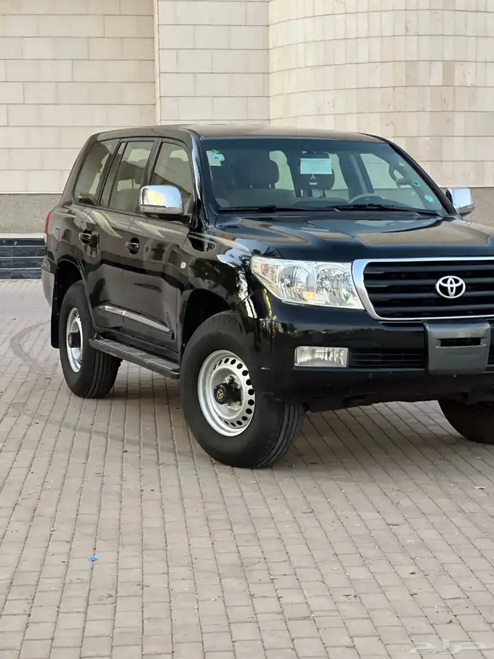 جكسار مديل 2011 8 سلندر تم البيع 15