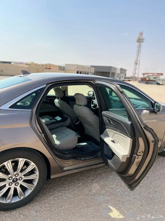 فورد تورس 2020 3