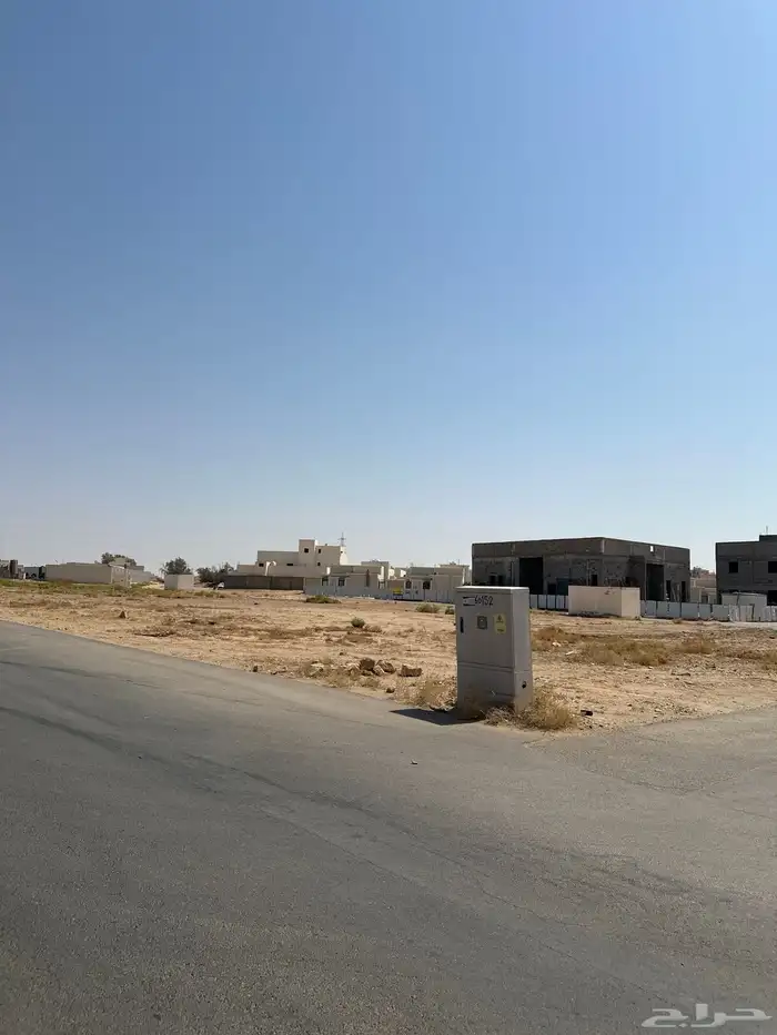ارض تجارية للبيع مساحة 1487.75 بريدة بجوار مسجد 1
