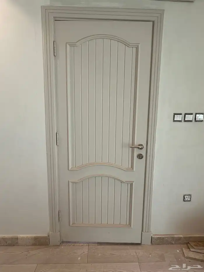 أبواب خشب صلب مستعمل للبيع - خشب سويدي بجودة عالية 2