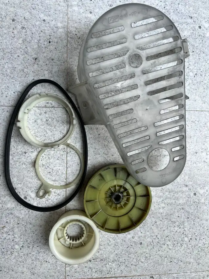 قطع غيار غسالات امريكي ويرلبول وامانا وميتاج وغيرها 20