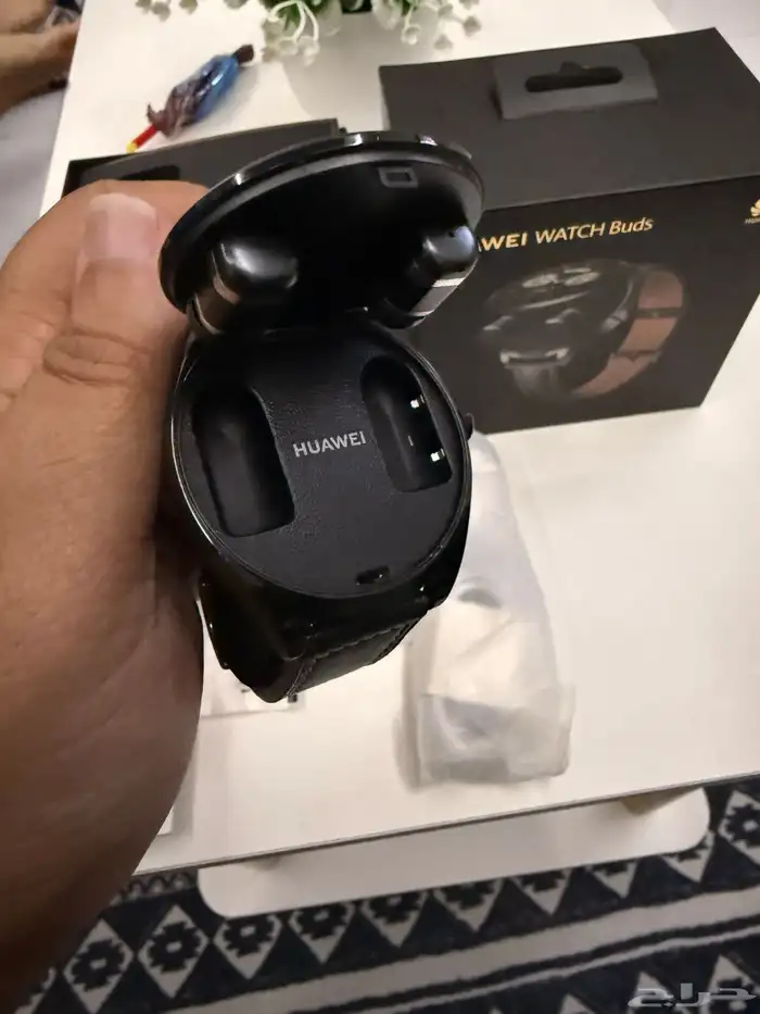 ساعة هواوي Huawei Watch Buds 5