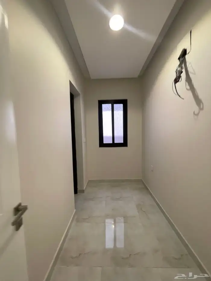 للبيع دور مؤسس شقق 12