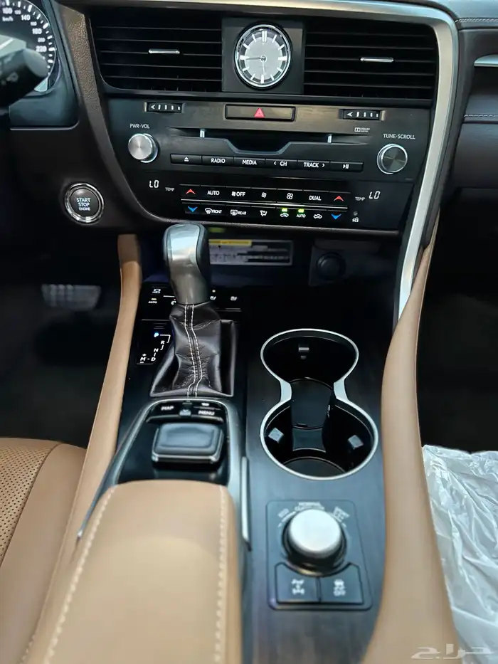 لكزس RX350 فل اوبشن BB 2019 سعودي وكالة ( تم البيع ) . 36