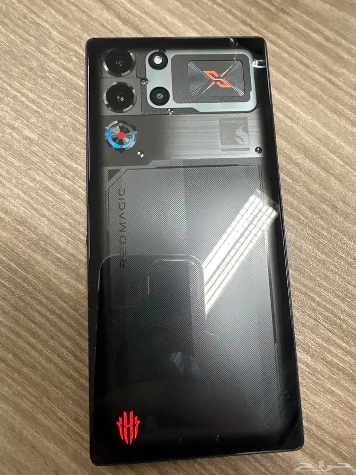 ريد ماجيك 10s برو رام 16 قيقا والمساحة 512 قيقا اسود شفاف 4