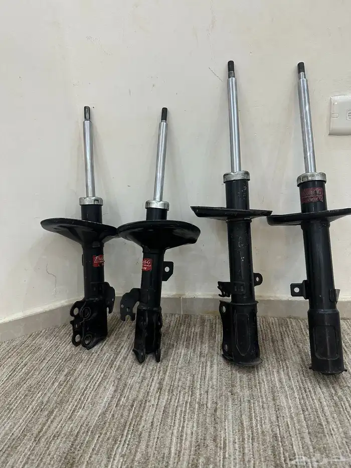 مساعدات كامري من موديل2007حتى 2011 نوعها KYB يباني نظيفه 0