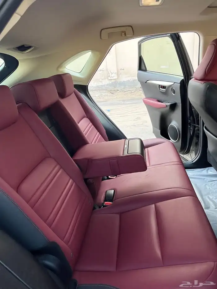 لكزس NX 2020 300 سعودي وارد عبد اللطيف جميل 6