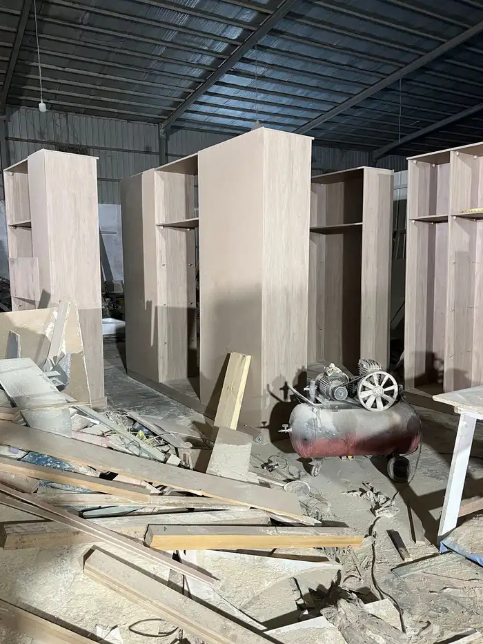 نجار على حسب الطلب 15