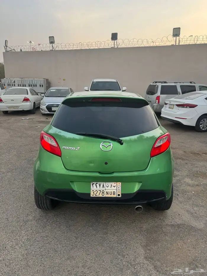 مازدا 2 للبيع 3
