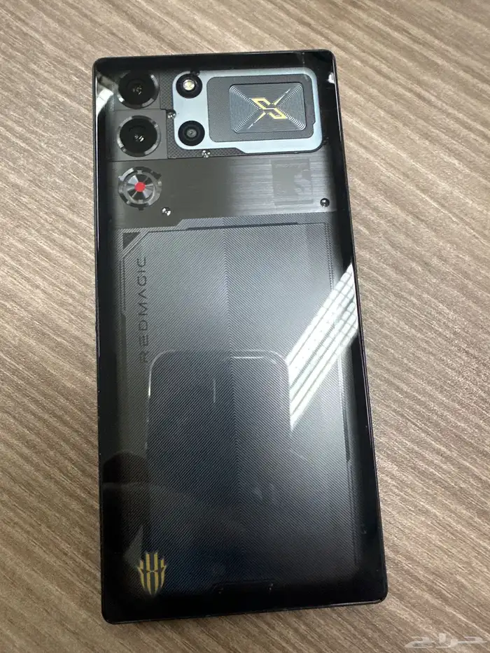 ريد ماجيك 10s برو رام 16 قيقا والمساحة 512 قيقا اسود شفاف 3