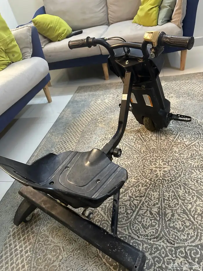 للبيع سكوتر الوحش  الإصدار الأصلي مو التقليد 2