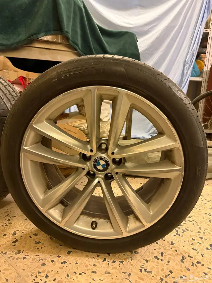 جنوط بي ام دبليو الفئة السابعة 1