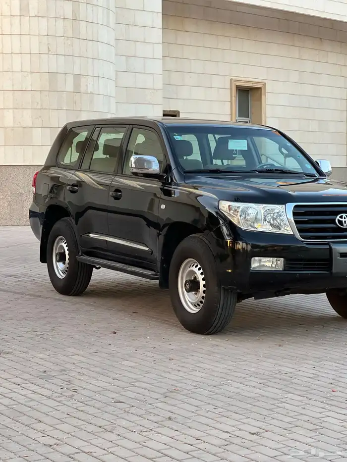 جكسار مديل 2011 8 سلندر تم البيع 9