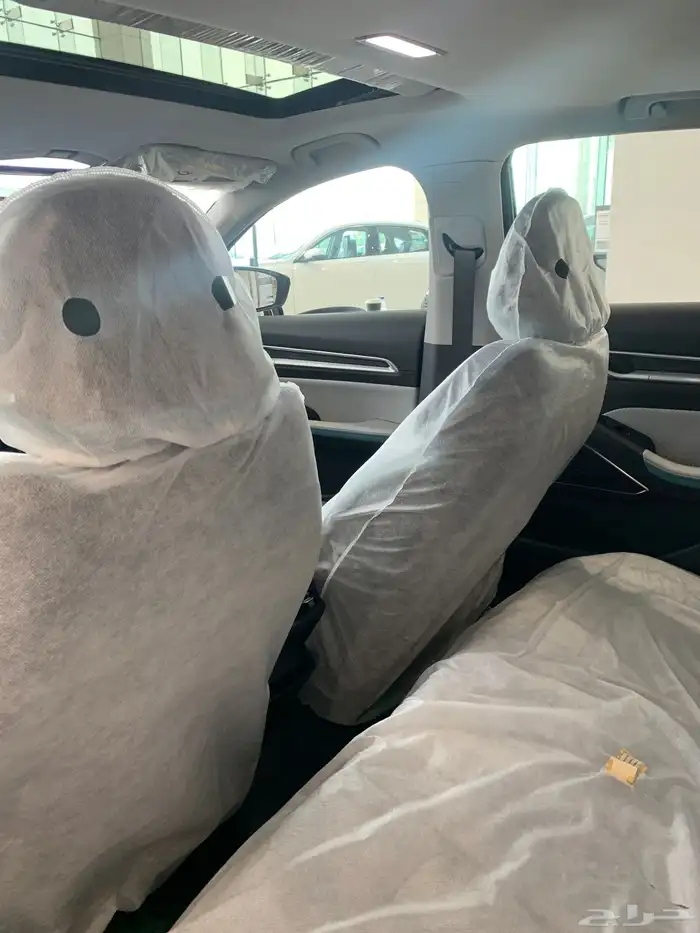 جيلي امجراند موديل 2025 بعرض وسعر مميز شامل الضريبه واللوح 4