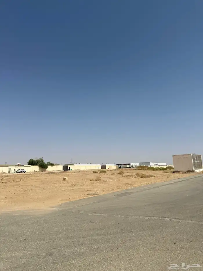 ارض تجارية للبيع مساحة 1487.75 بريدة بجوار مسجد 2