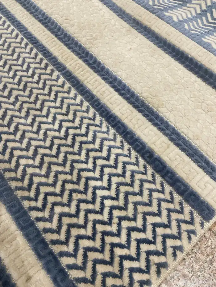 فرش سجاده مفروشات مستخدم للبيع كامل على السوم 10