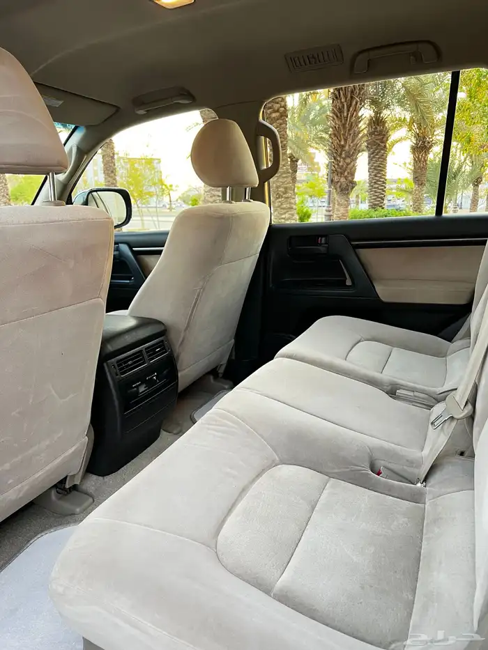 جكسار مديل 2011 8 سلندر تم البيع 19