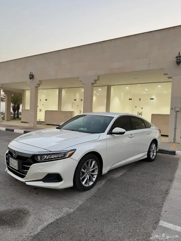 هوندا اكورد LX 2022 1