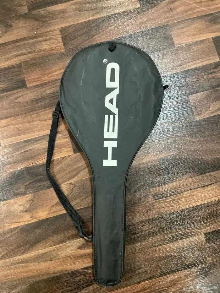 مضرب تنس ارضي من شركة HEAD 8