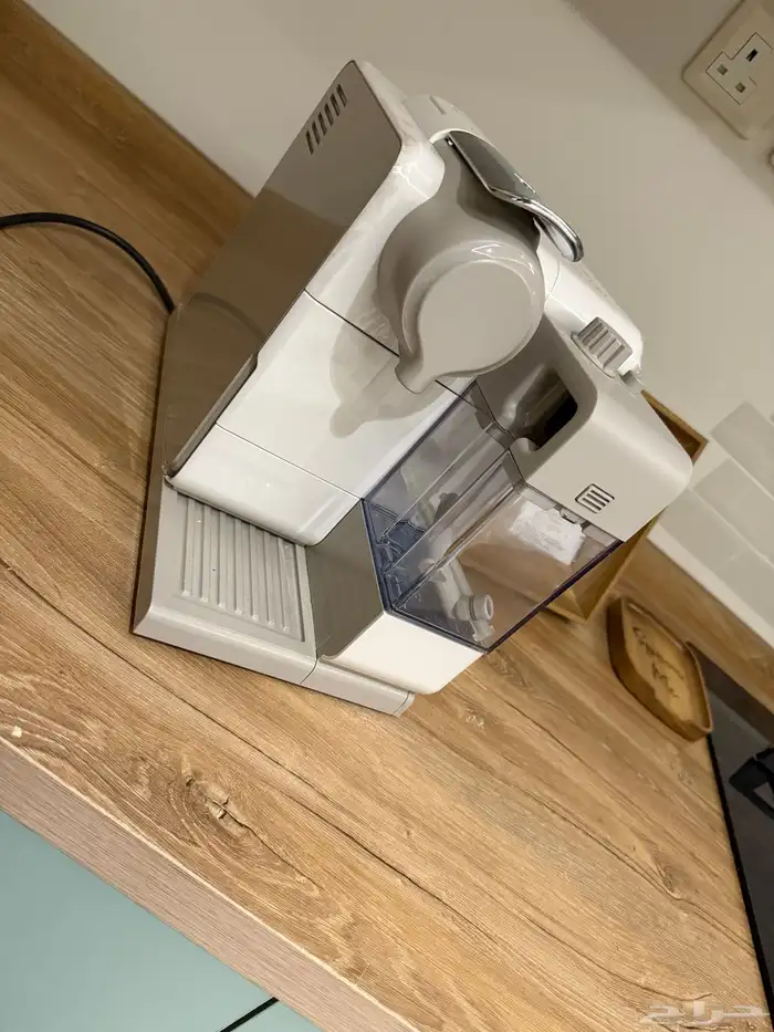 نيسبريسو ديلونجي لاتيسيما تاتش هيرو صانعة قهوة كبسولات قهوة 10