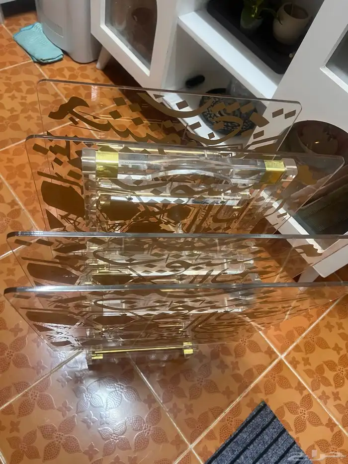 طاولة خدمه اكريك 0