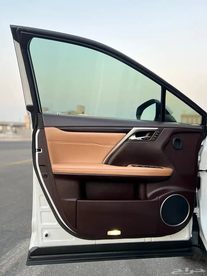 لكزس RX350 فل اوبشن BB 2019 سعودي وكالة ( تم البيع ) . 17