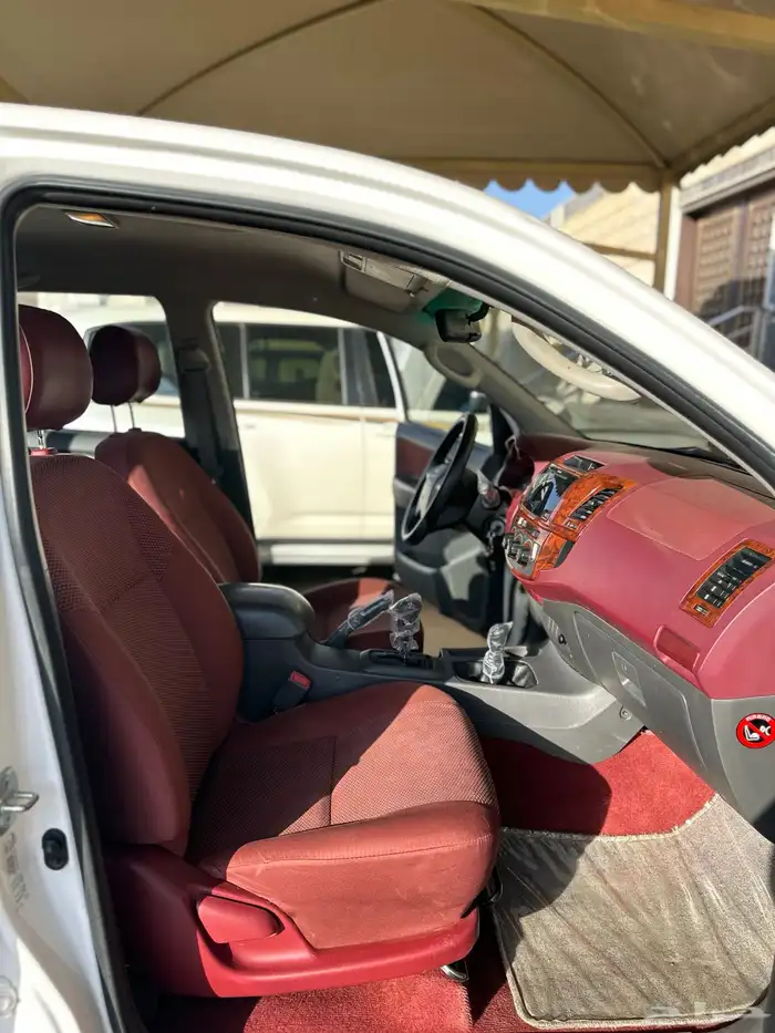 هايلوكس GLX-S فل كامل (( تماتيك )) 8