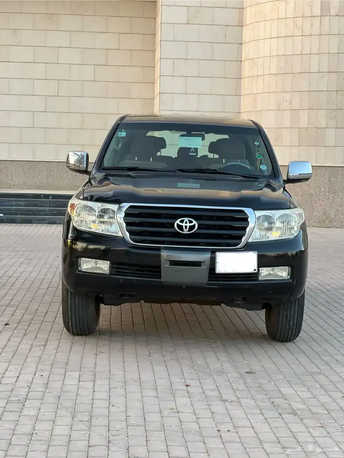 جكسار مديل 2011 8 سلندر تم البيع 2