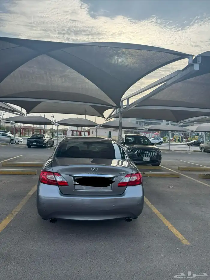 انفنتي Q70 1