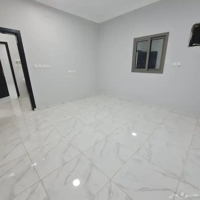 شقه للإيجار عوائل 7