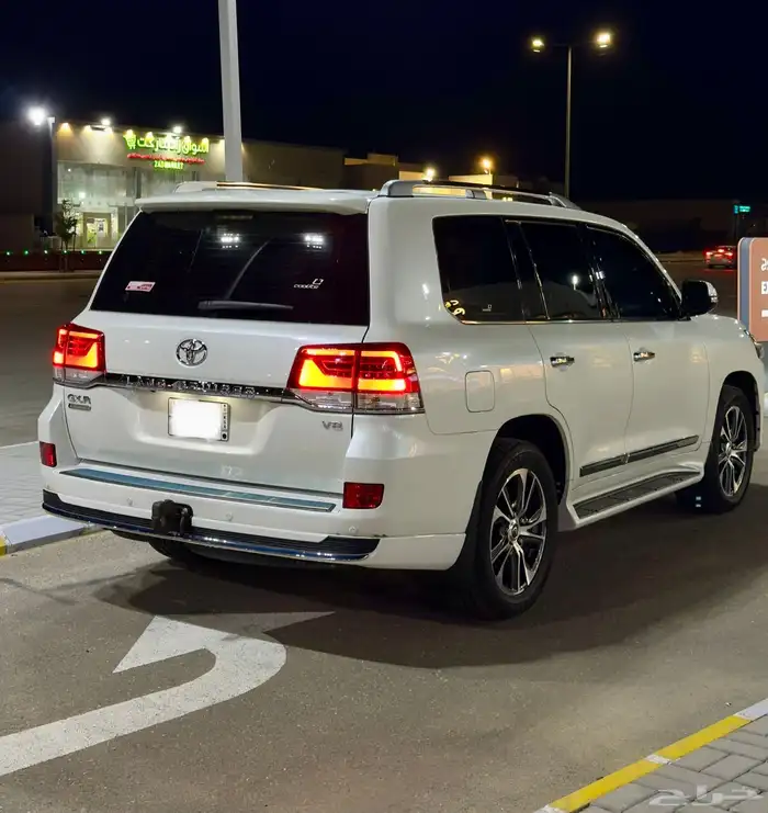 لاندكروز 2020 GXR تورينق L5 جيكسار فل كامل ممشى قليل 15