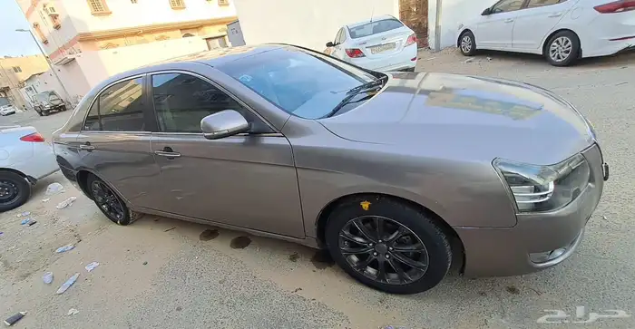جيلي C8 2012 EMGRAND سيارة 3