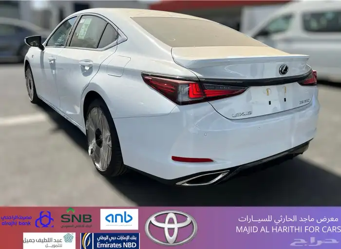 لكزس ES350 فئة F-سبورت 2025ب253.000 شامل الضريبة 3